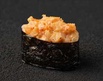 Гункан с гребешком