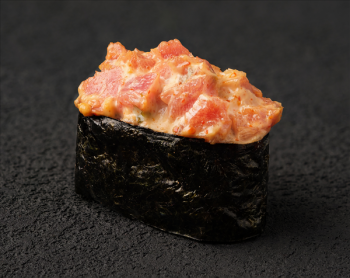 Гункан с тунцом